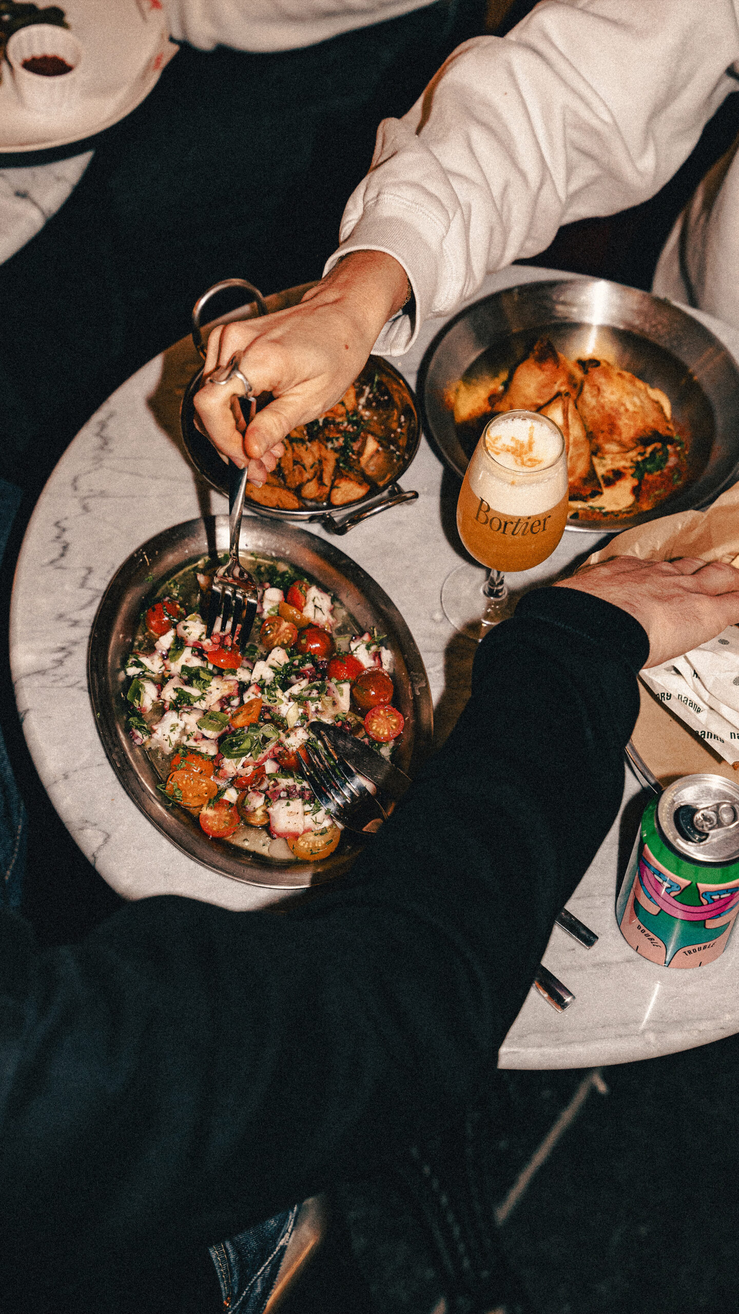 bortier_sharing_food